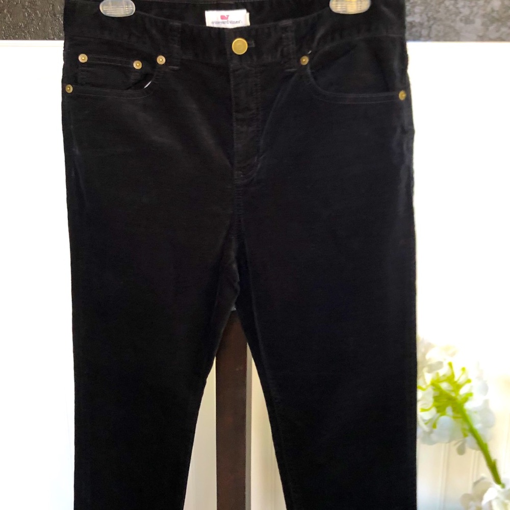 Vineyard Vines black velvety skinny high rise pant
